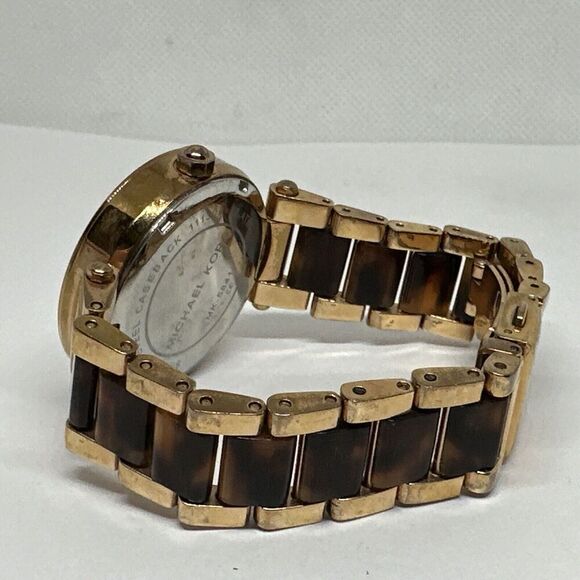 Michael Kors MK5841 Women's Two Tone Analog Rose Dial Quartz Wrist Watch NUL64 - Picture 8 of 11